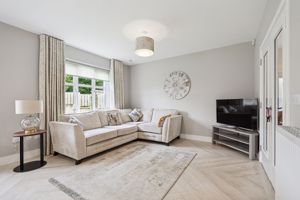 Photo 8- click for photo gallery